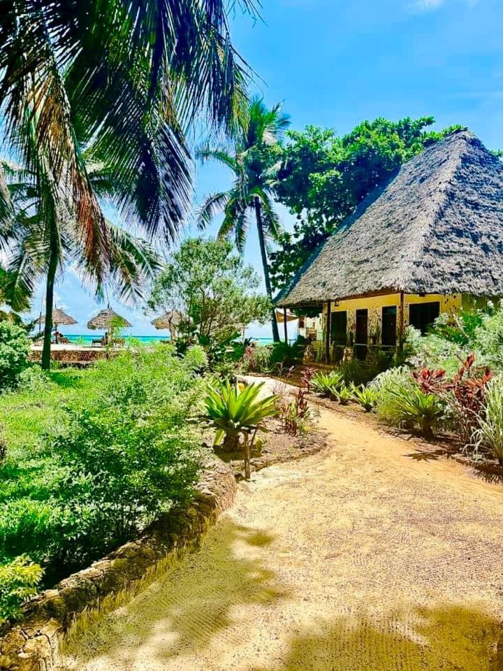 Mambo Ocean Resort Pwani Mchangani Buitenkant foto