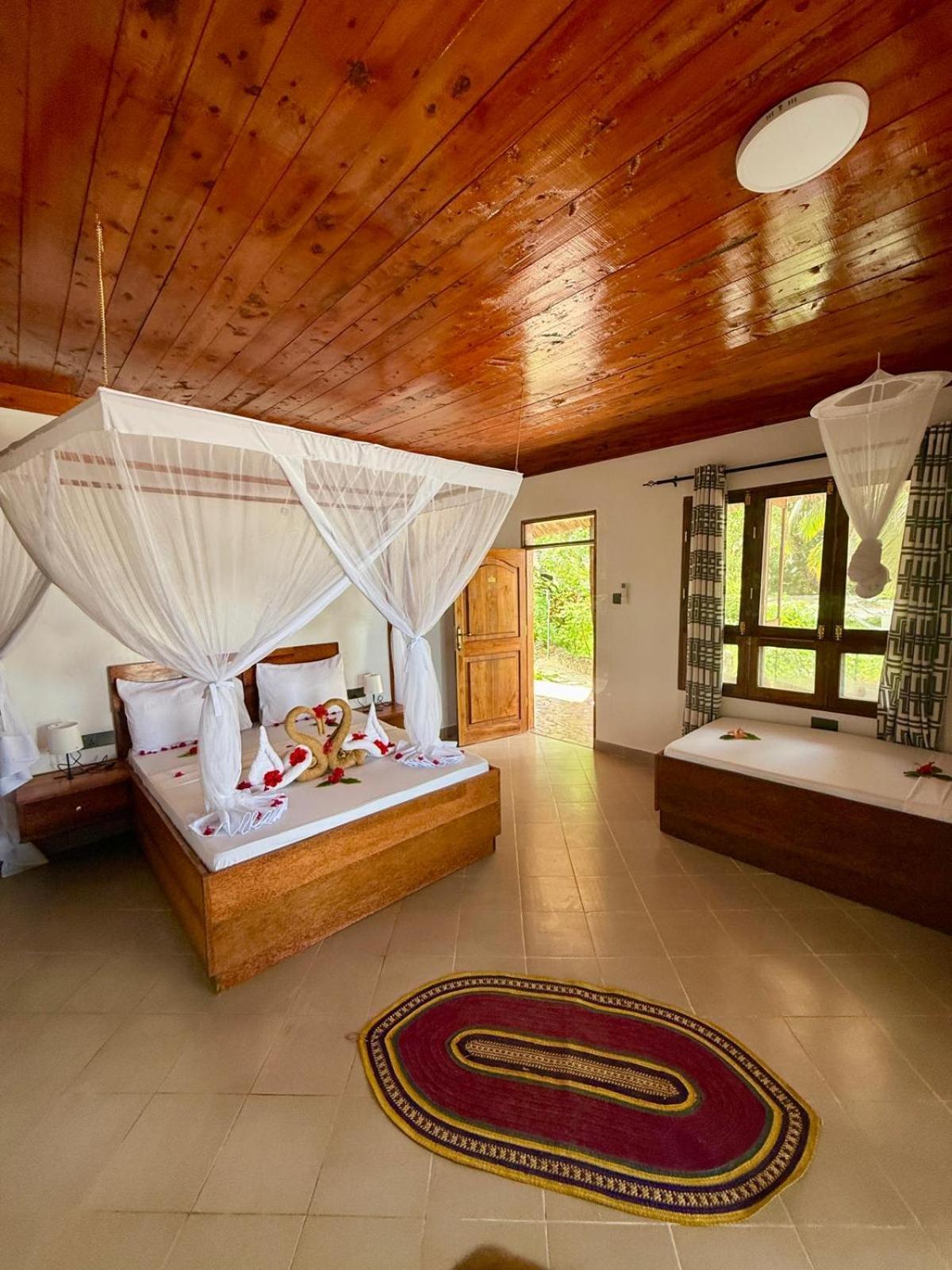 Mambo Ocean Resort Pwani Mchangani Buitenkant foto