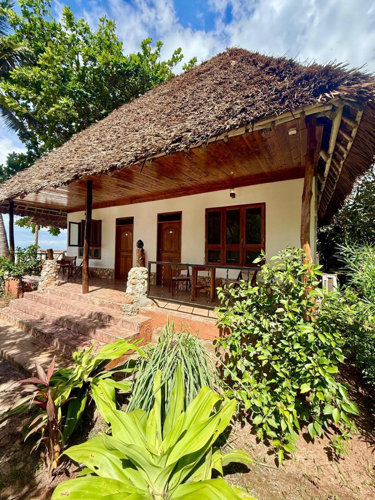 Mambo Ocean Resort Pwani Mchangani Buitenkant foto
